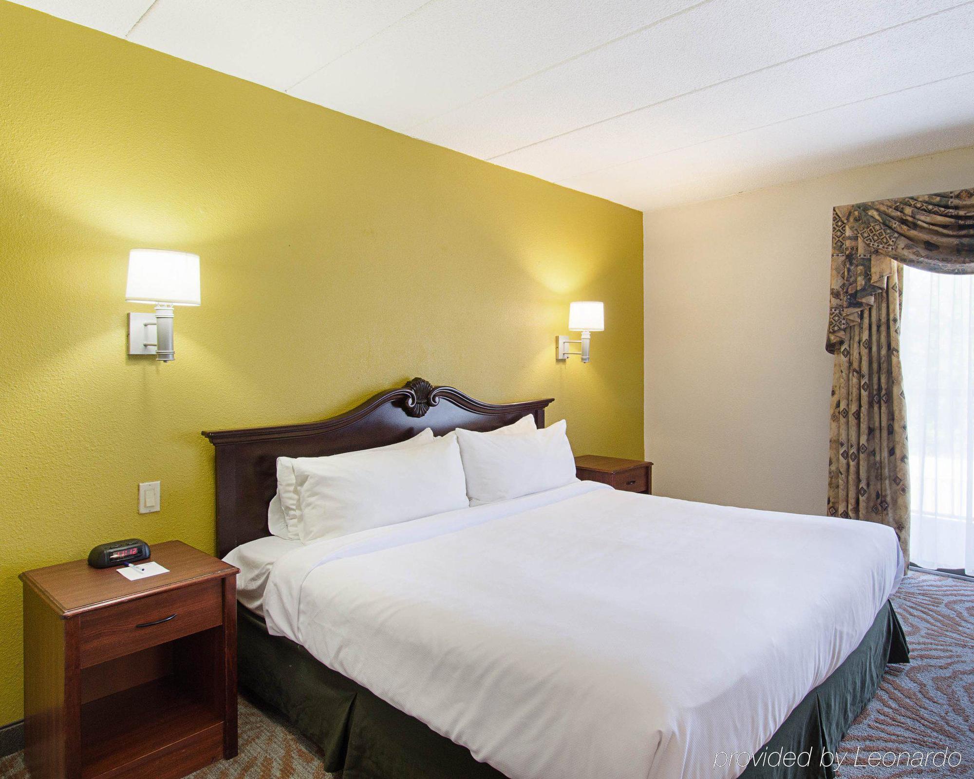 Suburban Extended Stay Hotel Worcester Exteriör bild